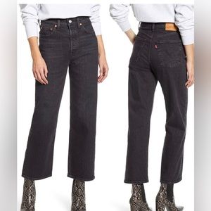 Levi’s Ribcage High Waist Ankle Straight Jeans